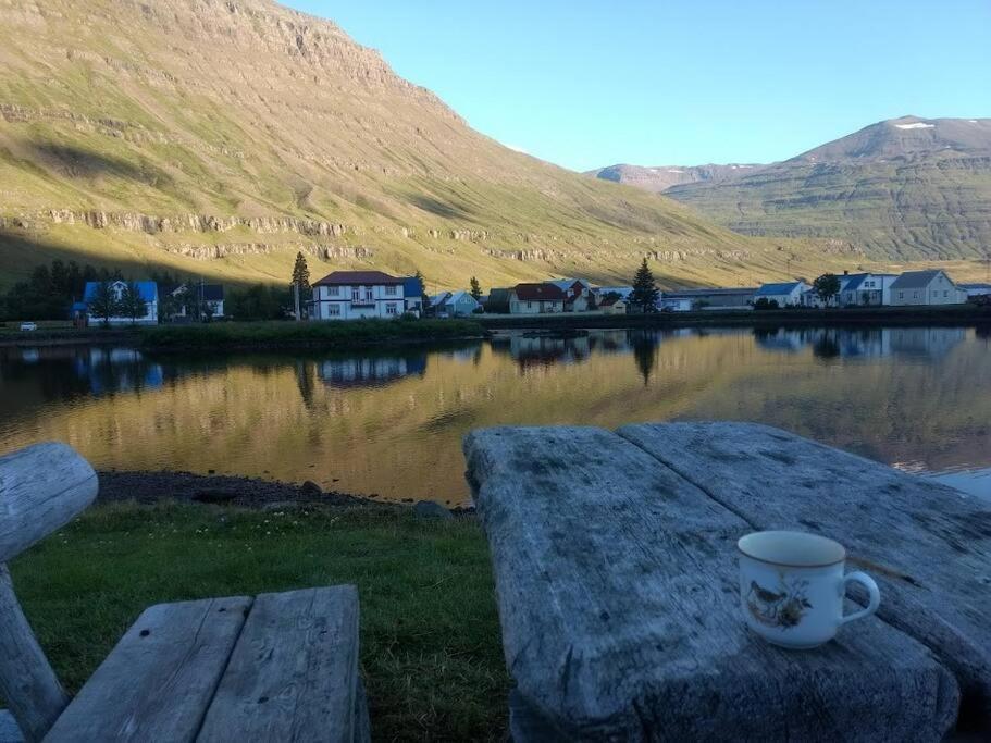 Nylenda Apartment Seyðisfjörður Екстериор снимка